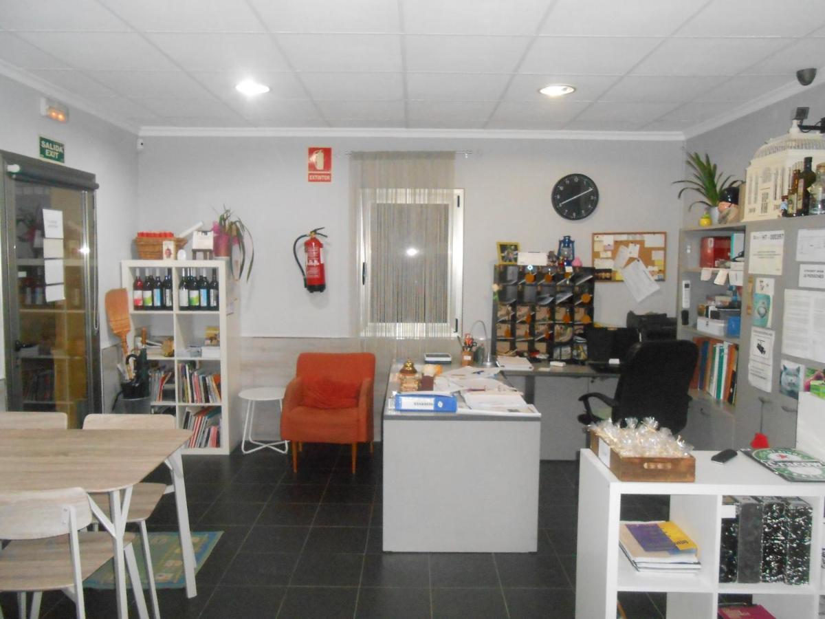 Hostal El Callejon Тарагона Екстериор снимка