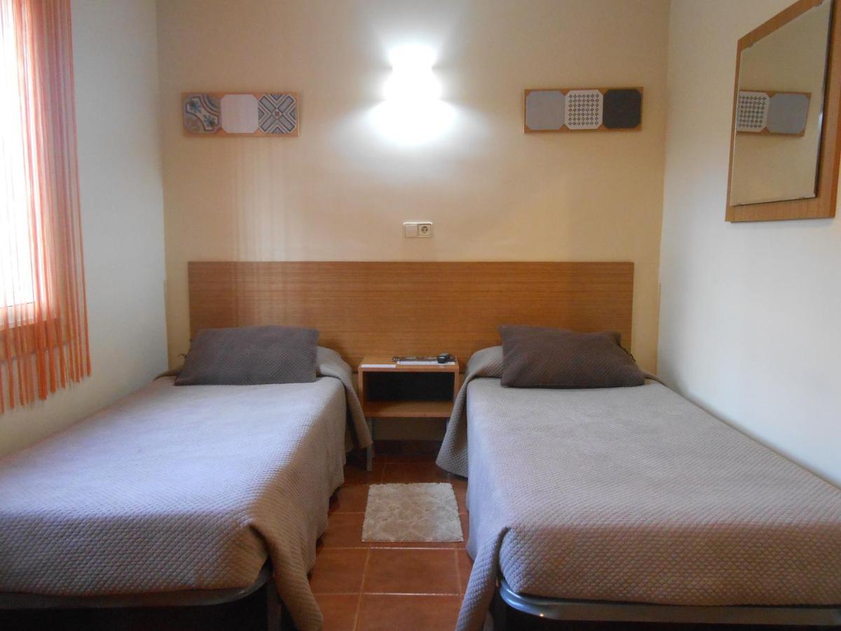 Hostal El Callejon Тарагона Екстериор снимка