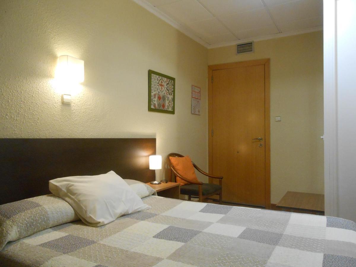Hostal El Callejon Тарагона Екстериор снимка